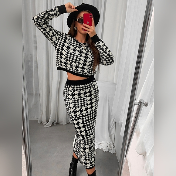 Pants - Houndstooth Pattern Drop Shoulder Sweater & Knit Skirt